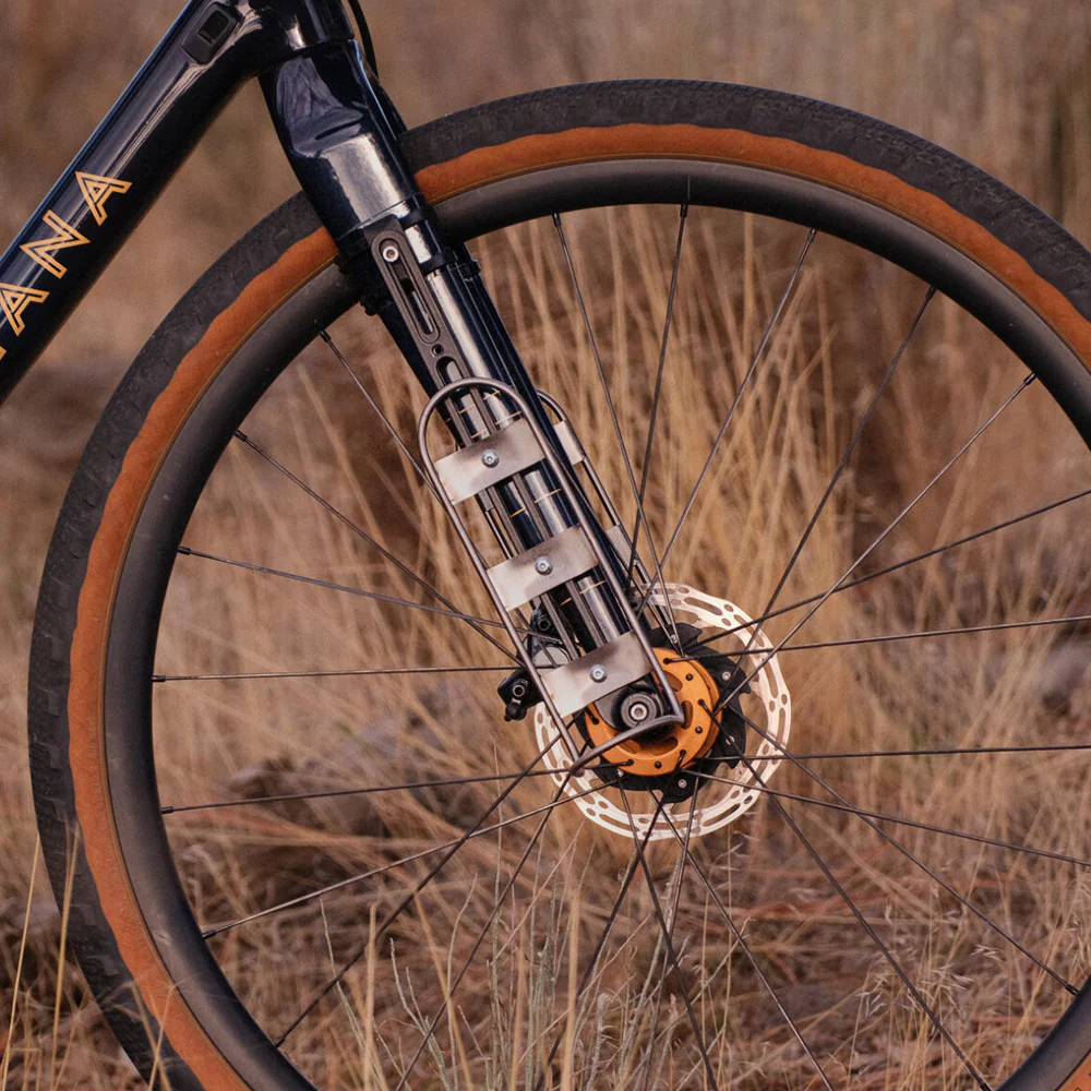 Adaptador Cage para Horquillla Old Man Mountain Axle Pack - Imagen 5