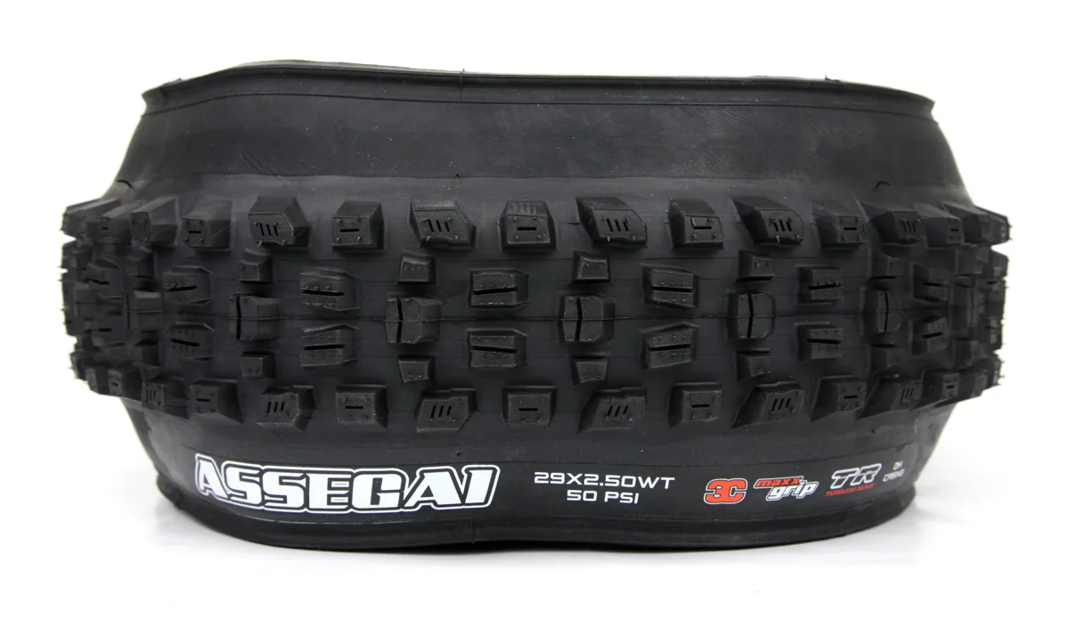 Cubierta Maxxis Assegai DH Casing - 3C Maxx Grip - DH Casing - Wide Trail - Tubeless Ready - Imagen 7