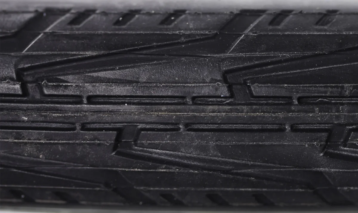 Cubierta Michelin Diabolo City J 500A - Imagen 3