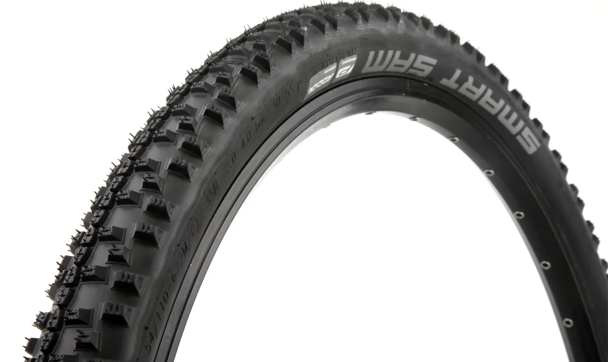 Cubierta Schwalbe Smart Sam 700 - Addix