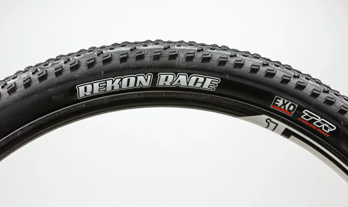 Cubierta Maxxis Rekon Race 120 tpi - EXO Protection - Dual 62a/60a - Tubeless Ready - Imagen 4