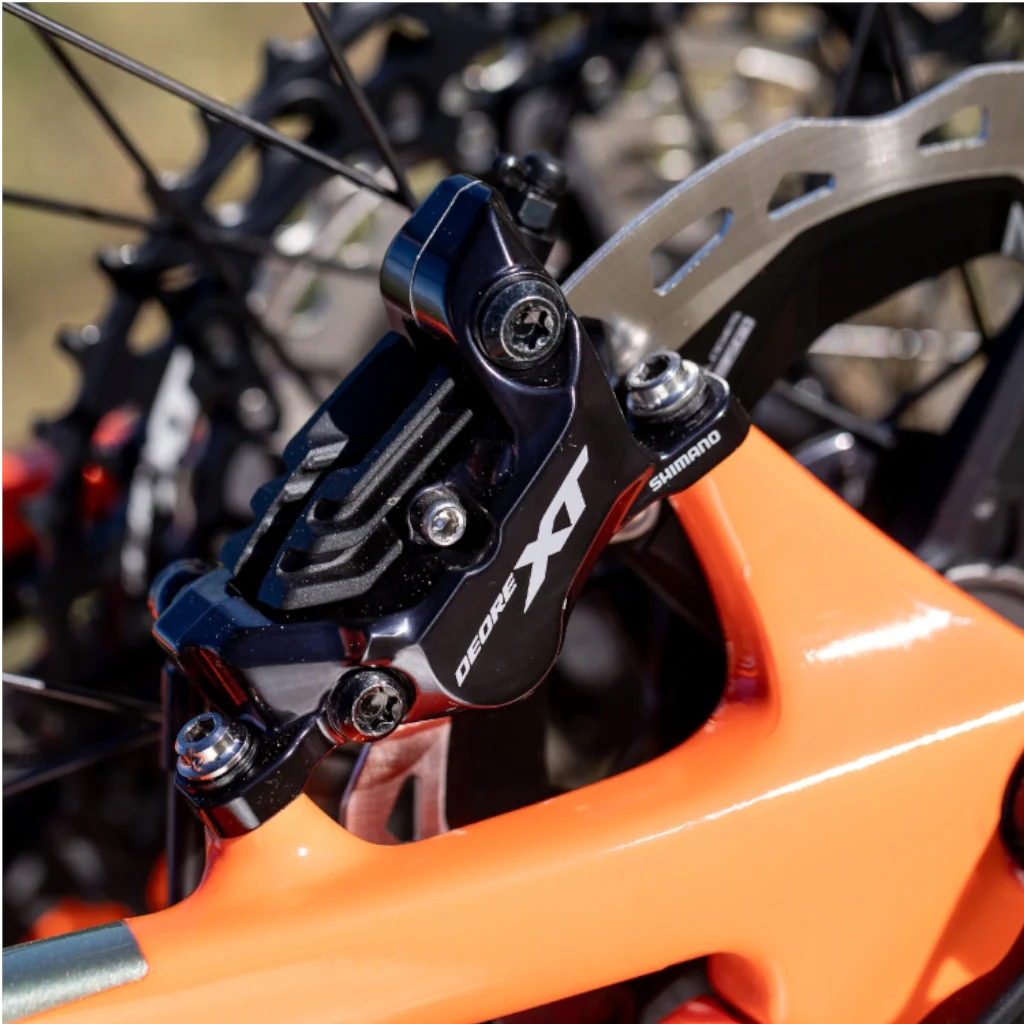 Pinza de freno hidráulica Shimano Deore XT BR-M8120 - 4 pistones - Imagen 4