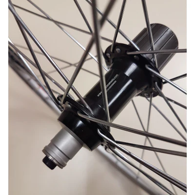 Rueda Trasera Omega Mach1 Aluminio - para neumático - Imagen 5